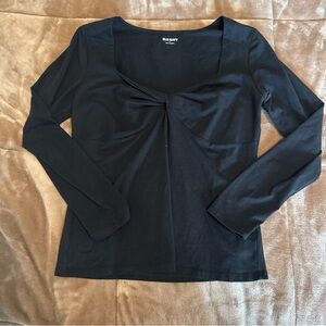Old Navy Women's Elegant Black Long Sleeve Tee